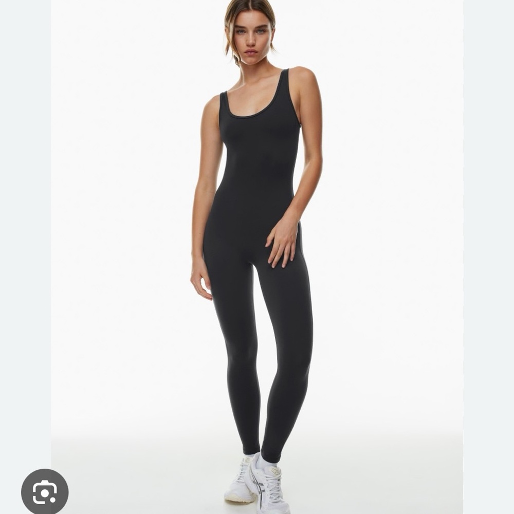 Sincerely Jules Black Fitted Athletic Jumpsuit Size XS